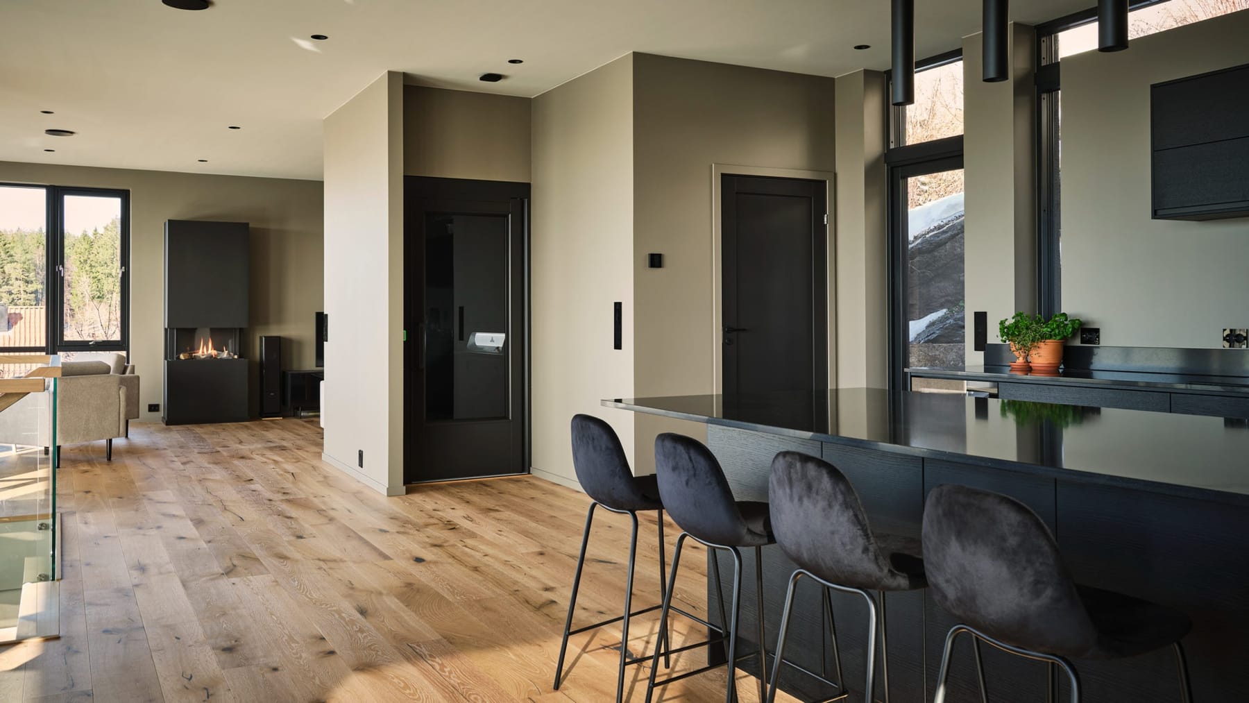 Aritco HomeLift Access installed in a bright family home